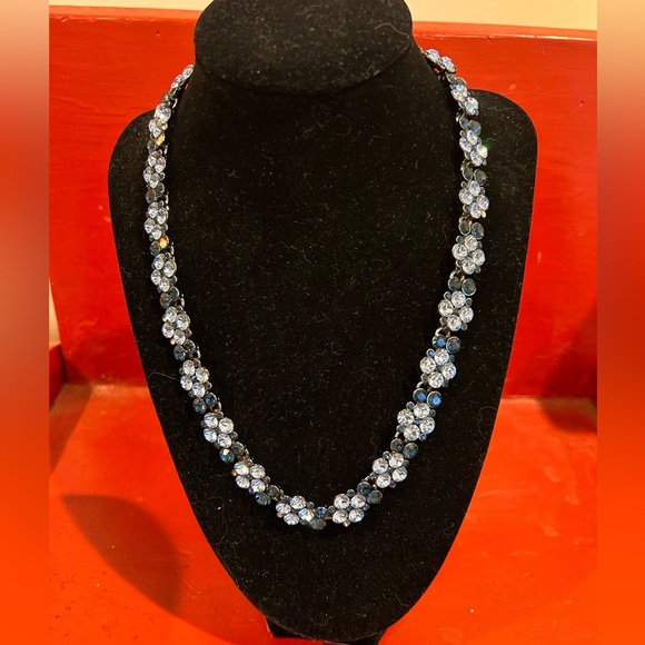 Blue crystal necklace - Picture 2 of 5